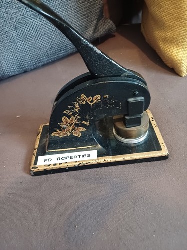 Antique cast iron - stamp, press