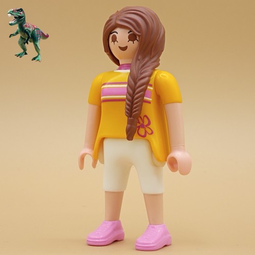 Playmobil-figure-woman-medieva