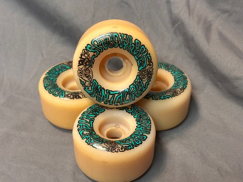 Vtg santa cruz speed wheels - santa,