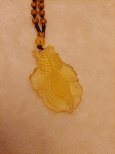 Rare yellow honey coloured - rare,
