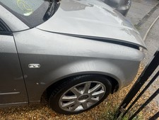 Audi A4b6  2004 Driver Side