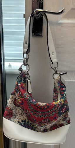 Medium size pavers handbag - medium,