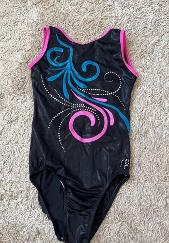 Slyvia pink and black - p,