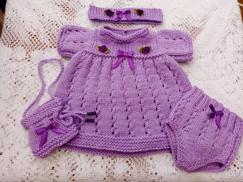 Hand knitted dolls clothes - dolls,