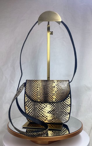 Beautiful vintage small - a,