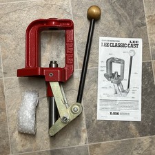 Lee classic cast - lee,