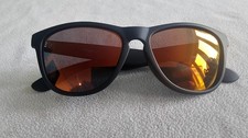 Polaroid black frame polarized