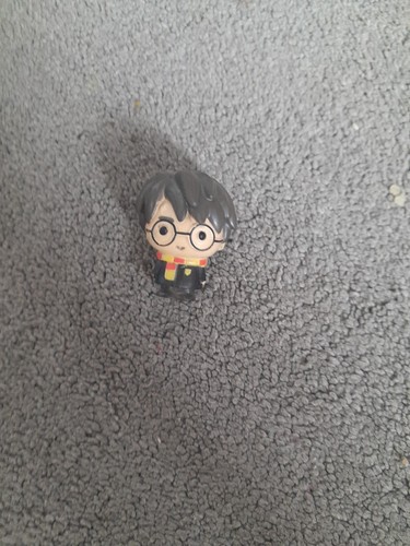 Harry potter collectibles - harry,