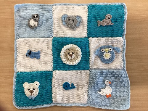 Hand crochet babies - hand,