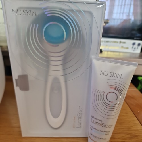 New sealed skin lumispa - lumispa, age