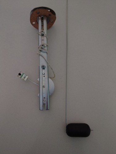 Tank fuel level gauge - in,