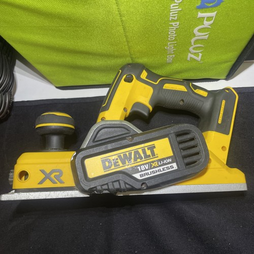 Dewalt dcp580 18v brushless - 18v,
