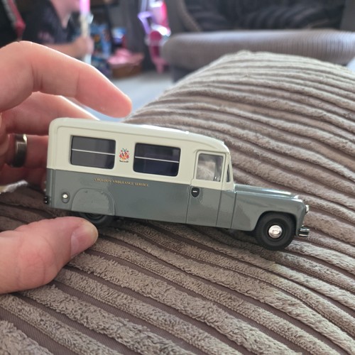 Daimler dc27 ambulance - daimler,