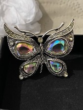 Avon LACI BUTTERFLY BROOCH