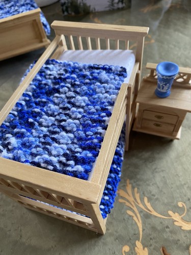 Dolls house throws - dolls, throws/blankets