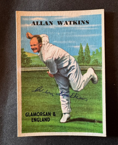 Very rare 1959 cricketers - a&bc,