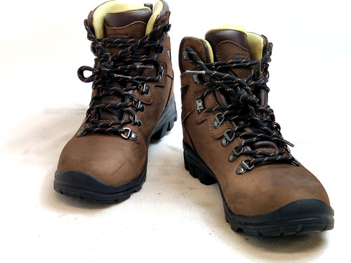 Mountain warehouse extreme - warehouse,