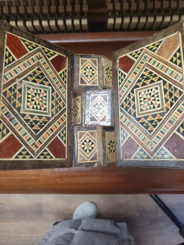 Vintage curan stand book - stand, bible