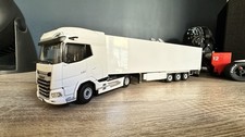 WSI DAF XG+ 03-2040 & Chereau Trailer 03-3036 Scale 1:50