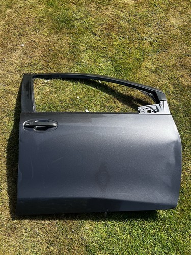 Toyota yaris driver - driver, side