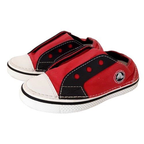 Crocs hover canvas - hover,