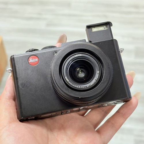 Leica lux black - d-lux,