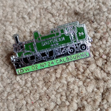 IOW CALBOURNE Enamel Pin Badge - Retro 4cm Size - Train Railway Southern no24