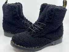 Dr. Martens 1460 Pascal Boots