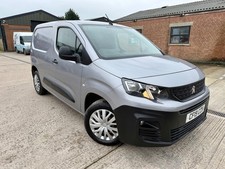 2019 PEUGEOT PARTNER