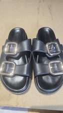 Black soft comfort buckle