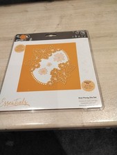 Tonic Studios Verso, Oval