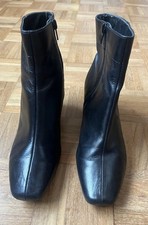 M & S Footglove Women’s