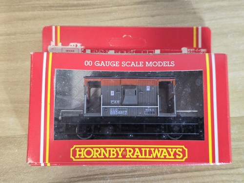 Hornby r048 ton brake van - hornby,