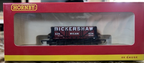 Hornby r6525 four plank - four,