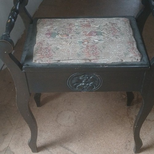 Rectangular victorian piano - rectangular,