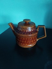 Hornsea Victoria Teapot 