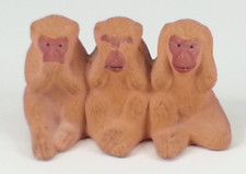 3 Wise Monkeys See Hear Speak