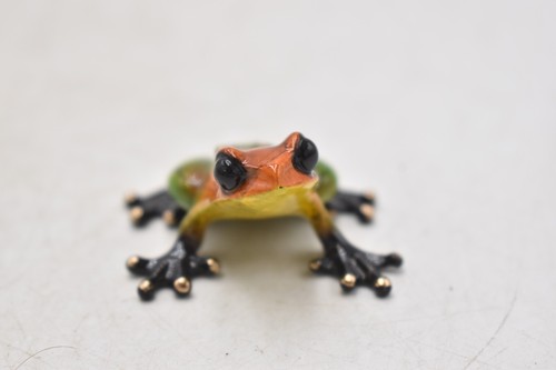 Tim cotterill frogman - frogman, meadow