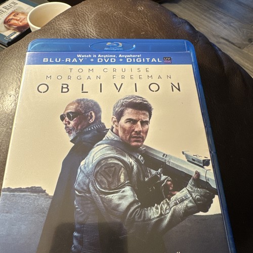 Oblivion bluray rental - ex,