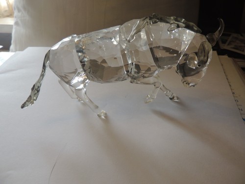 Swarovski crystal gnu - crystal,