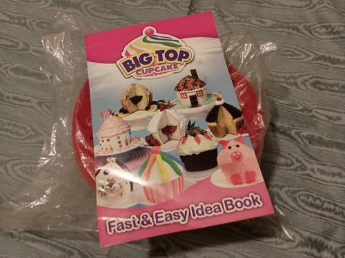 Big top cupcake - big,