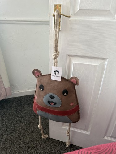 Large bear stable toy - stable,