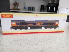 Hornby R30020 Class 66 Loco