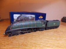 BACHMANN 31-958 LNER A4 CLASS 4-6-2 LOCO No 60020 GUILLEMOT in BR Green Livery