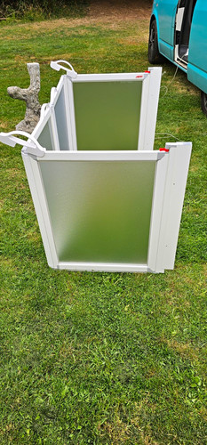 Akw framed frosted glass - frosted,