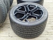 Lamborghini Aventador LP-700-4