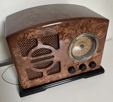 Steepletone Vintage Style Wooden Radio & Tape Cassette Player Model NR -991CXF