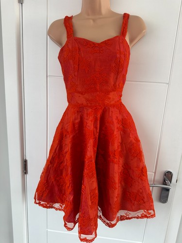 Lucy bennett red lace - lucy,