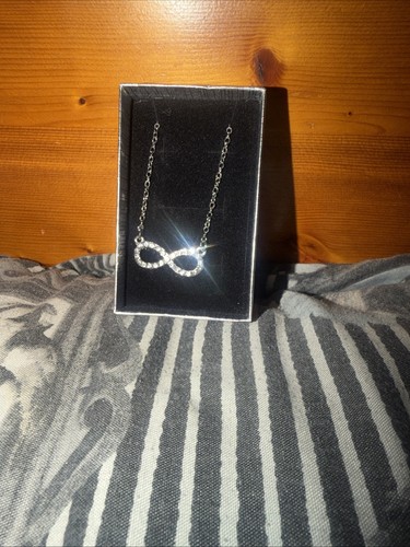 Unbranded infinity necklace - unbranded,