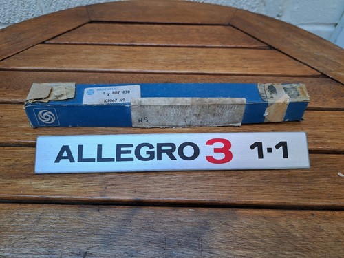 Nos austin allegro 1 - 1.1, badge